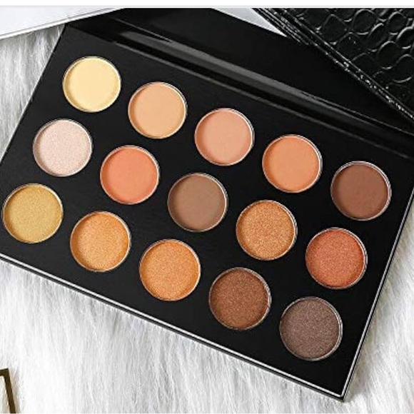 New Beautiful Warm Tones Eyeshadow Palette - Picture 3 of 5